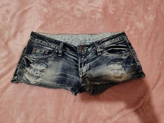 (Category: ) located in . Submitted by trip_thrift15 (Listing ID 1459726719, Image 1). Description: .