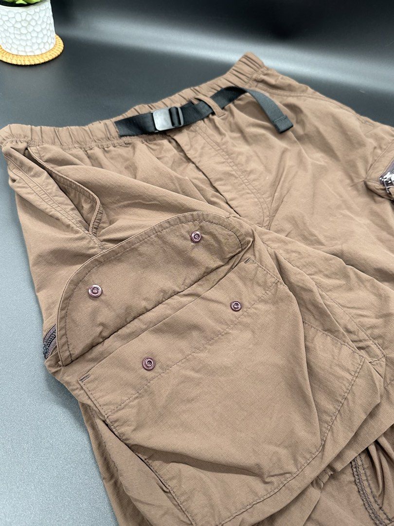 GU Nylon Cargo Shorts (Category: Shorts) located in Baguio. Submitted by .daryl (Listing ID 1459823670, Image 3). Description: 30-32 waist 18 length .