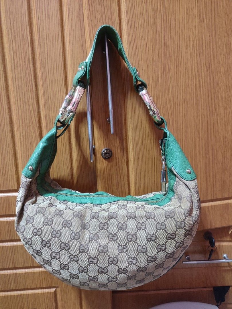 Gucci Monogram Bamboo Ring Hobo Bag (Category: Luxury Bags & Wallets) located in Cavite. Submitted by momandbabypreloved24 (Listing ID 1459814260, Image 1). Description: 💯 Original Searchable Code 😍.