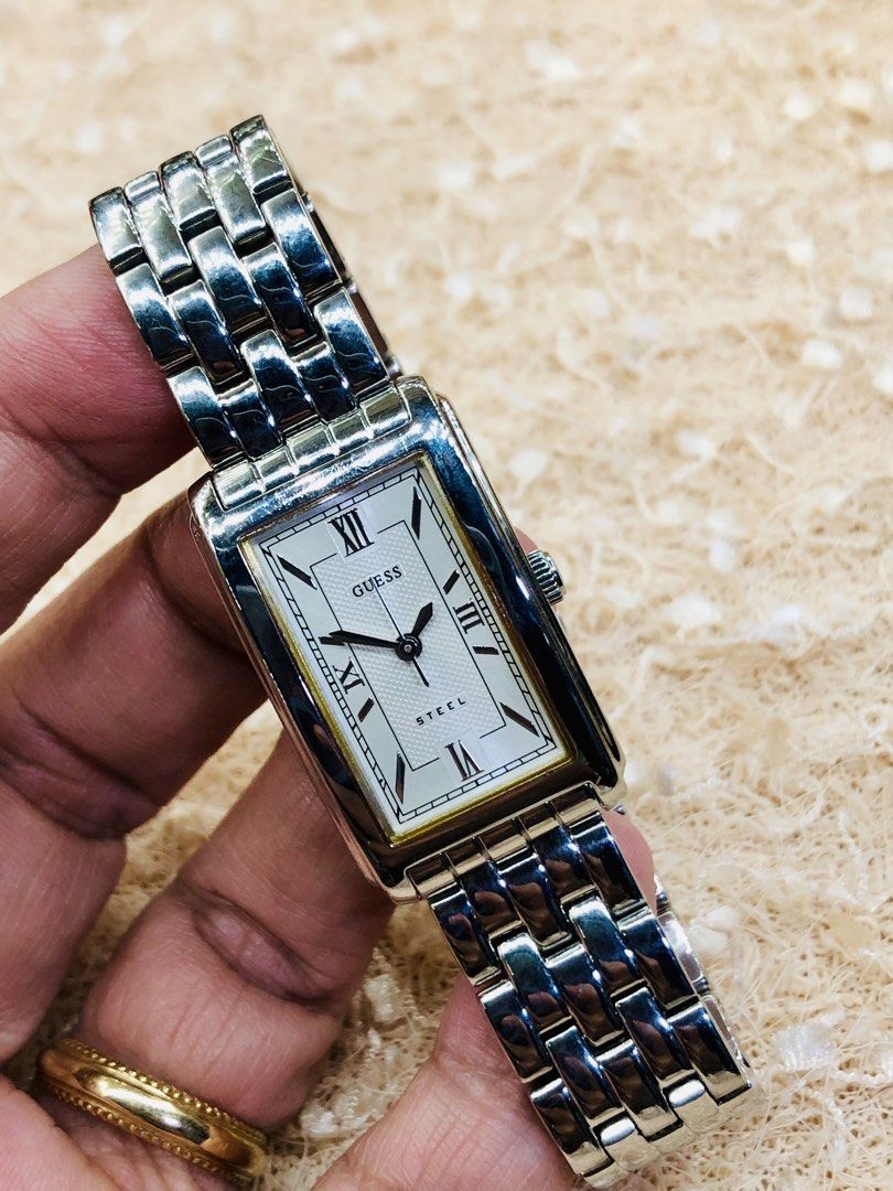 Guess (Category: Women's Watches) located in Cavite. Submitted by onstuffs_19 (Listing ID 1459877722, Image 3). Description: .