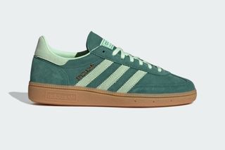 (Category: ) located in . Submitted by thezul87collection (Listing ID 1459857674, Image 1). Description: .