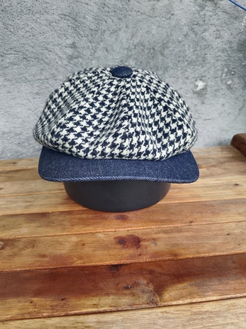Harris Tweed Limited Edition Centenary Label Cap (Category: Caps & Hats) located in Legazpi City. Submitted by genobecollectives (Listing ID 1459708562, Image 1). Description: Industrial Design Harris Tweed 2010 Newsboy Cap 800 free ship - Limited Edition 2010 Harris Tweed Cap - Celebrates 100th Anniversary - Classic houndstooth pattern - Durable denim brim - Fun polka dot lining - Adds a timeless, stylish touch to any outfit - High-quality craft