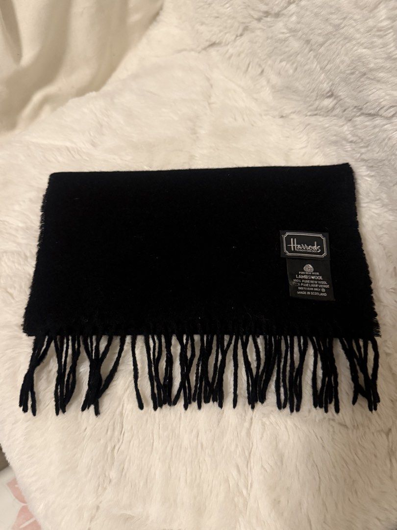 Harrods black wool scarf (Category: Scarves) located in Cavite. Submitted by _solidolo (Listing ID 1459863271, Image 1). Description: with pin holed.