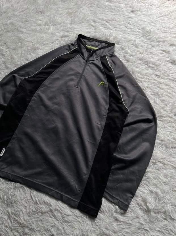 Head cotton track jacket (Category: Coats, Jackets and Outerwear) located in Manila. Submitted by love_micha0831 (Listing ID 1459881954, Image 2). Description: PM FOR MORE DETAILS ‼️ NO ISSUE ‼️ MOP: GCASH 💲 MOD : JNT/LALAMOVE 🛵 LOC: METROMANILA VALENZUELA 📍.