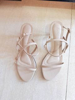 (Kategori: ) berada di . Dikirim oleh youritems (ID iklan 1459707418, Gambar 1). Deskripsi: .