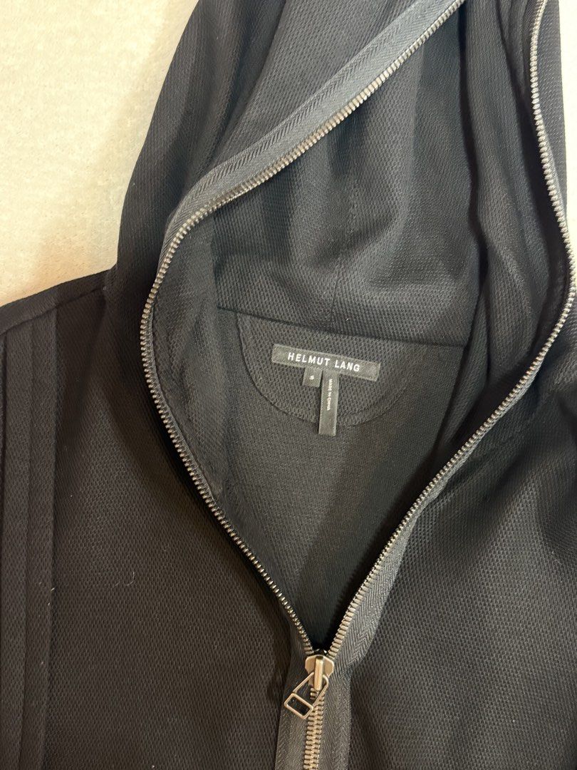 HELMUT LANG HOODIE (Category: Coats, Jackets and Outerwear) located in Manila. Submitted by jaimecdl (Listing ID 1459726193, Image 3). Description: Helmut Lang hoodie i used ut once Size Small on the tag but fits to medium Rfs: decluttering Location; Antipolo /Ortigas .