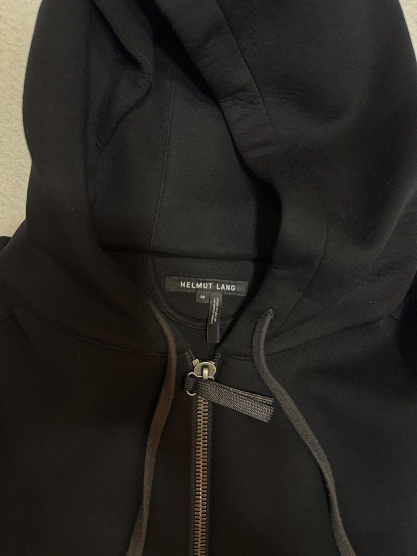 HELMUT LANG HOODIE (Category: Coats, Jackets and Outerwear) located in Manila. Submitted by jaimecdl (Listing ID 1459727589, Image 2). Description: HELMUT LANG HOODIE SIZE MEDIUM I ONLY USED THIS ONCE RFS; DECLUTTERING.