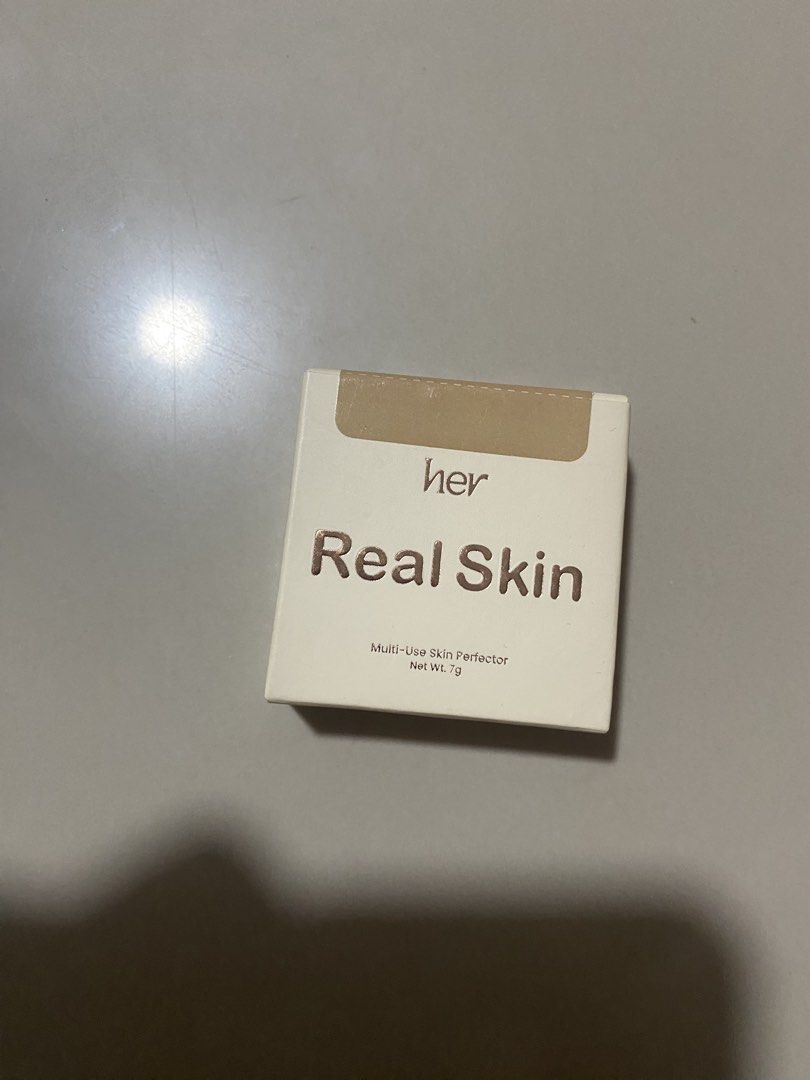 Her Beauty concealer (Category: Makeup) located in Las Pinas. Submitted by declutteredna (Listing ID 1459849235, Image 1). Description: swatched only Gcash | jnt & lalamove.