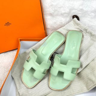 (Category: ) located in . Submitted by jhypeluxstore (Listing ID 1459769012, Image 1). Description: .