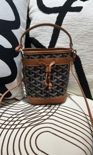 （分類：）位於 。 由 unicornlux 提交（商品編號 1459112742，圖片 1）。簡介： 。