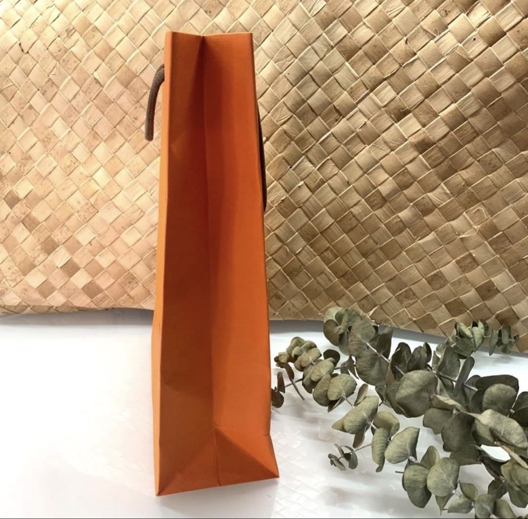 Hermes paperbag (Category: Luxury Accessories) located in Manila. Submitted by thebookclubz (Listing ID 1377686475, Image 2). Description: .