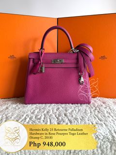 (Category: ) located in . Submitted by belles_lux_closet (Listing ID 1459776625, Image 1). Description: .