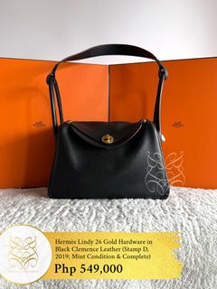 (Category: ) located in . Submitted by belles_lux_closet (Listing ID 1459737717, Image 1). Description: .