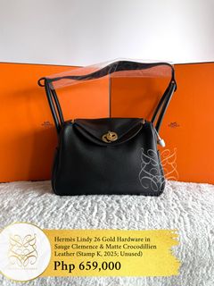 (Category: ) located in . Submitted by belles_lux_closet (Listing ID 1459754685, Image 1). Description: .