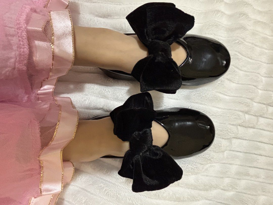 H&M Bow-Detail Ballet Flats (Category: Babies & Kids Fashion) located in Quezon City. Submitted by theia_ballerina (Listing ID 1459769291, Image 2). Description: .