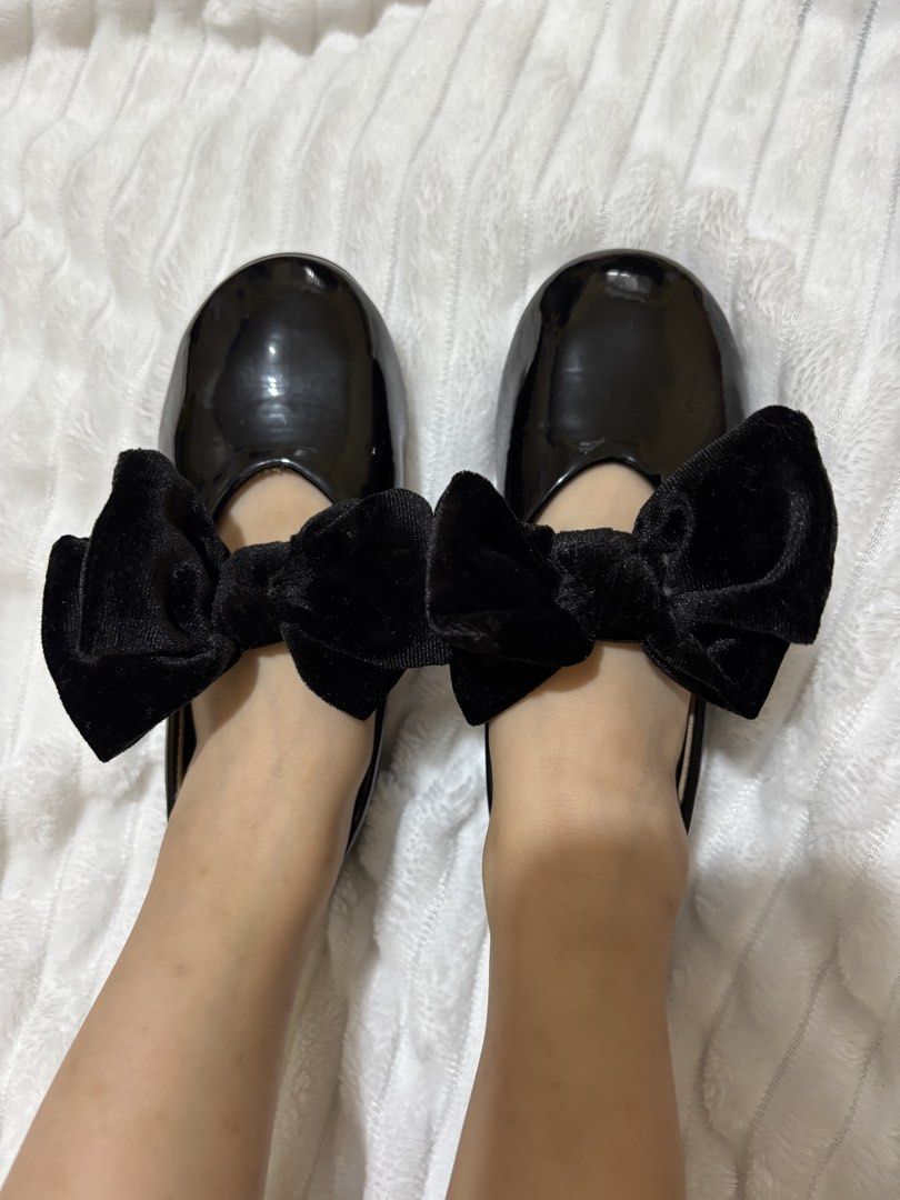 H&M Bow-Detail Ballet Flats (Category: Babies & Kids Fashion) located in Quezon City. Submitted by theia_ballerina (Listing ID 1459769291, Image 3). Description: .