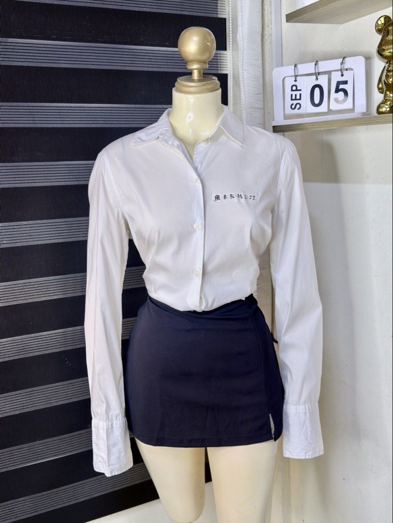 H&M LONGSLEEVES (B1) (Category: Longsleeves) located in Bulacan. Submitted by nicolaiscloset (Listing ID 1459816347, Image 3). Description: .