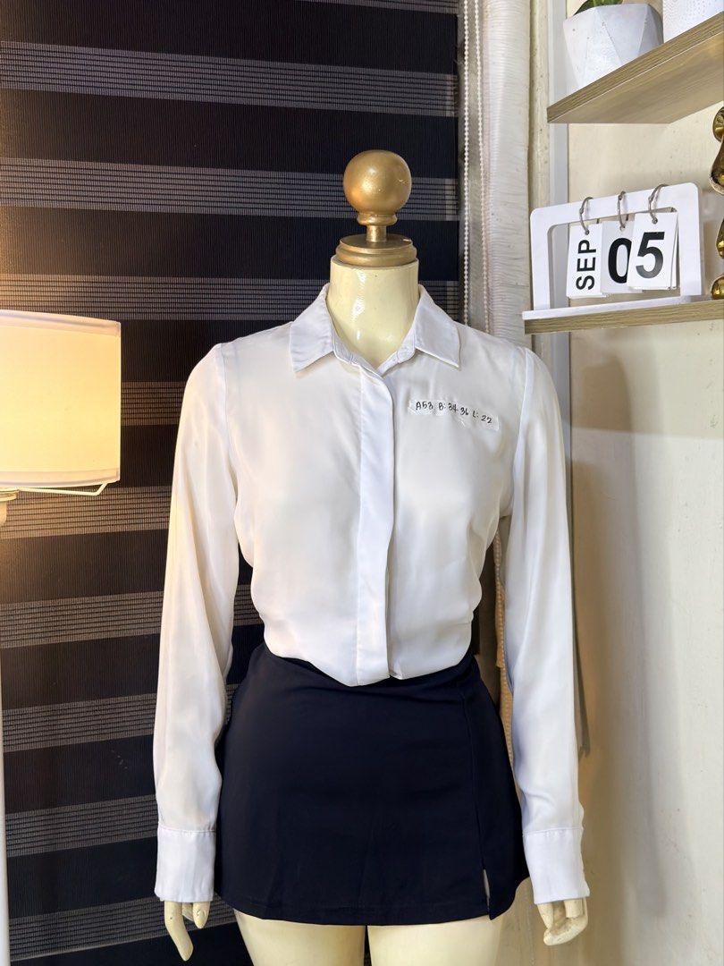 H&M SILK LONGSLEEVES (A53) (Category: Longsleeves) located in Bulacan. Submitted by nicolaiscloset (Listing ID 1459783186, Image 3). Description: .