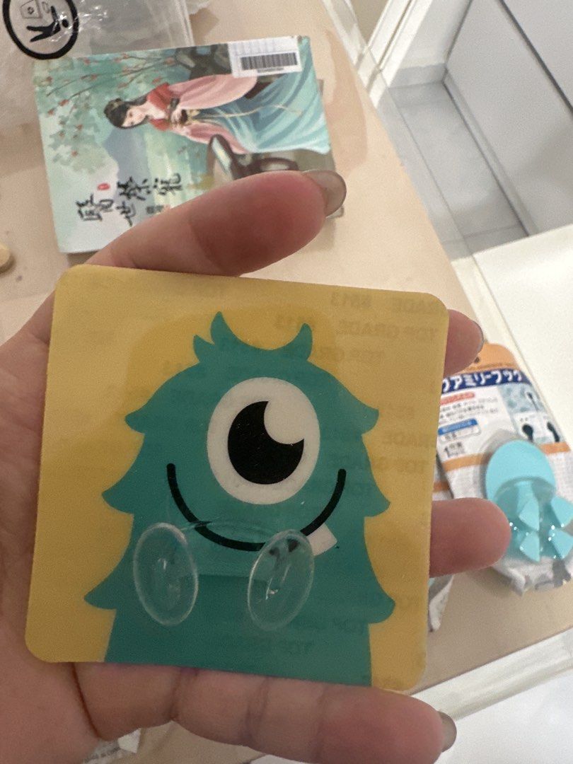 Hook (Category: Hooks & Hangers) located in Singapore. Submitted by shannieng (Listing ID 1459718501, Image 3). Description: Let go to clear space. All for $2..