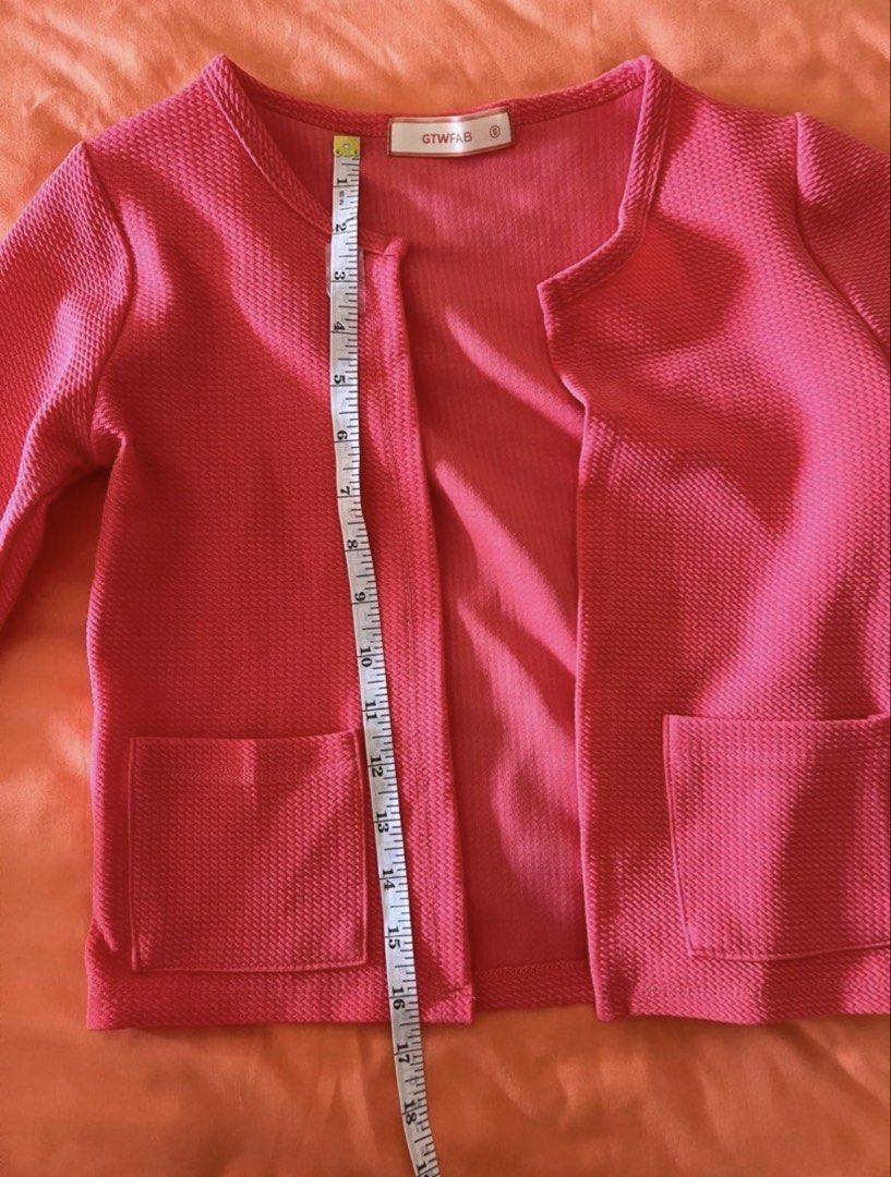 Hot Pink Coat (Category: Coats, Jackets and Outerwear) located in Paranaque City. Submitted by shopsuey.2021 (Listing ID 1459702031, Image 3). Description: .