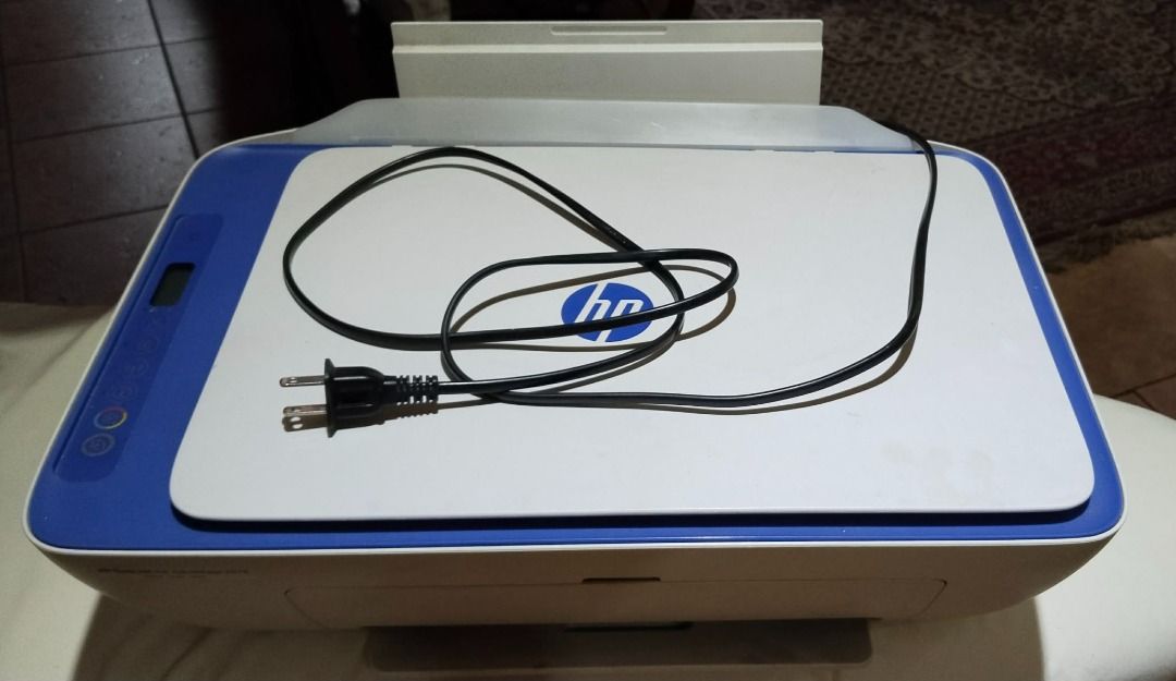 HP All-in-One Printer (Category: Printers, Scanners & Copiers) located in Quezon City. Submitted by magenta888 (Listing ID 1459699752, Image 2). Description: HP DeskJet 2600 Series All-in-One Printer + HP 680 Ink – FOR REPAIR / PARTS 🖨️ HP DeskJet 2600 Series Printer • Functions: Print, Scan & Copy • Includes power cord • Sold AS IS • For repair or parts 🖋️ Includes 3 HP 680 ink cartridges: • 1 unopened cartridge in original box • 2 opened cart