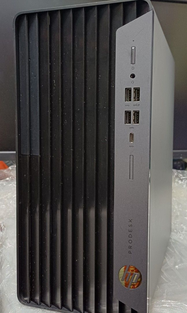HP ProDesk 600 G6 MT (refurbished) (Category: Desktops) located in Bacoor. Submitted by ricks01 (Listing ID 1459795564, Image 1). Description: - HP ProDesk 600 G6 MT (refurbished) - Mid Tower desktop - Intel i5 ( 10600) 10th Gen 3.30 Ghz - 16 GB DDR4 - NVidia Quadro K2000 ( 2Gb) - 256 Gb ssd nvme + 1 Tb hdd - Dual OS Win 10 & Win 11 - Ideal for game or office/home use - Abundant front and back ports - Sold as is - Slightly negotiable..