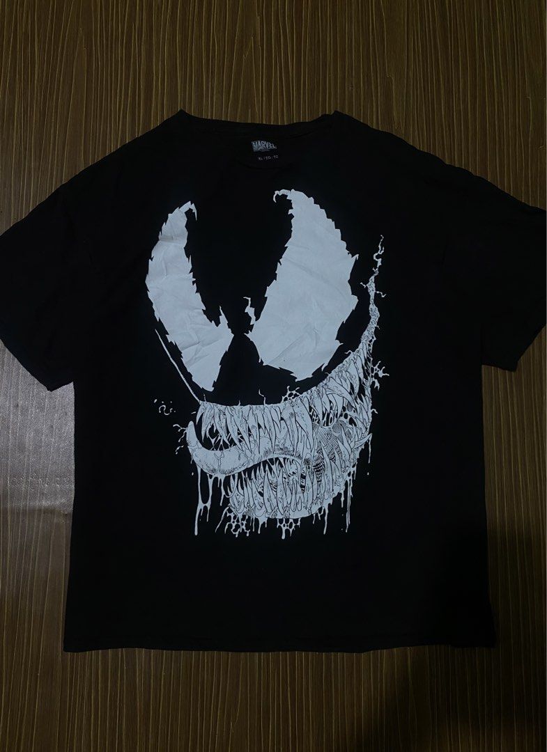 HUF x Marvel Spider-Man Collaboration Collection Vile Tee (Category: Tshirts & Polo Shirts ) located in Bansalan. Submitted by cjs_thrift (Listing ID 1459710491, Image 1). Description: - LARGE - DIMENSIONS: 23 by 27.5 - COLOR RATE:9.5/10 - VERY GOOD CONDITION - ISSUE: VERY MINIMAL CRACKPRINTS - COMPLETE TAGS - NEED WASH.