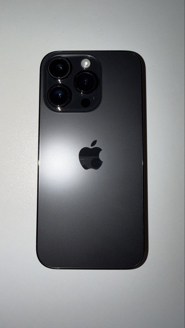 iPhone 14 Pro 128gb (Category: iPhone 14 Series) located in Bulacan. Submitted by krypreloved (Listing ID 1459788556, Image 1). Description: No repair history 75% battery health Minor scratches Bought last July 2023.