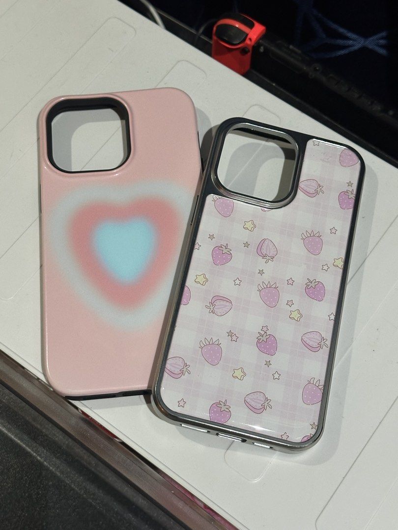 Iphone 14 Pro Max Case (Category: Cases & Sleeves) located in Quezon City. Submitted by shopalmostfriday (Listing ID 1459860888, Image 1). Description: 2 na for 180 May hairline crack si heart aura check 6th photo.