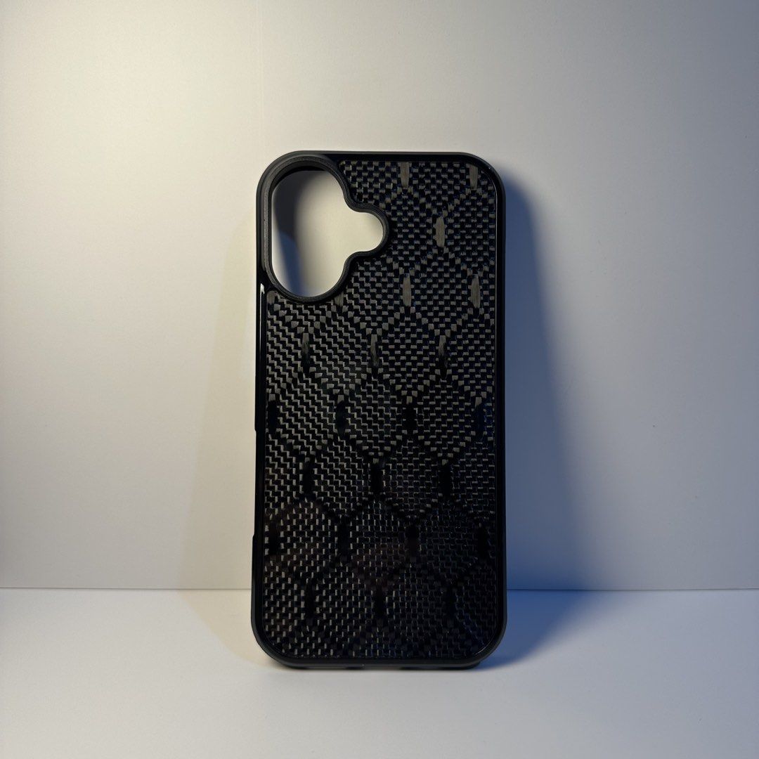 iphone 17 komii honeycomb phone case (Category: Cases & Sleeves) located in Pakil. Submitted by primrosehearts (Listing ID 1459784738, Image 1). Description: - brand new - never been used - selling lower than srp - magsafe, shockproof, anti-drop 📍 laguna mop: gcash mod: j&t sf to be shouldered by buyer.