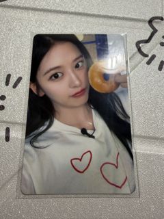 （分類：）位於 。 由 bunniesss706 提交（商品編號 1459819490，圖片 1）。簡介： 。