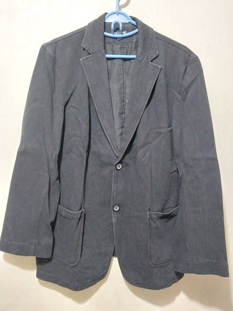 Jack and Jones black blazer (Category: Coats, Jackets and Outerwear) located in Manila. Submitted by PrinceDani.Clothing (Listing ID 1459738321, Image 2). Description: Jack n Jones black blazer Medium fit 21in width 28in length 23.5in sleeves 18in shoulder excellent condition .