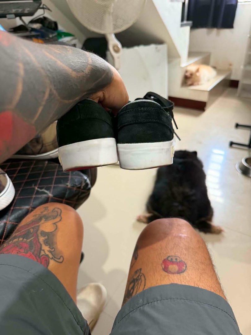 Janoski O’Neill (Category: Sneakers) located in Rizal. Submitted by wendell22 (Listing ID 1459782143, Image 2). Description: 10 mens 8500 + shipping Di kasama ung mga tattoo Pair only no box Used pair Onhand sa pinas ipapadala nalang sayo Kapag mahal hanap ka sa iba.
