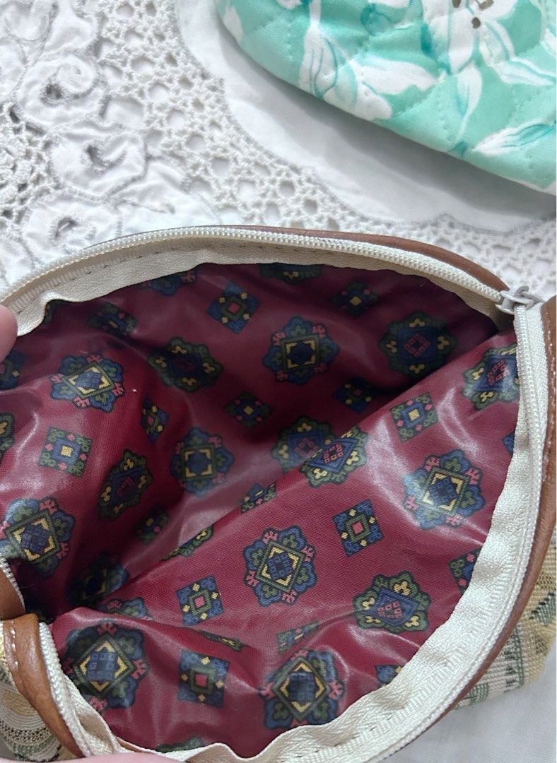 Japan 🇯🇵 Pouches (Category: Other Accessories) located in Makati City. Submitted by cestparfaitvintagejewelries (Listing ID 1459866112, Image 3). Description: .