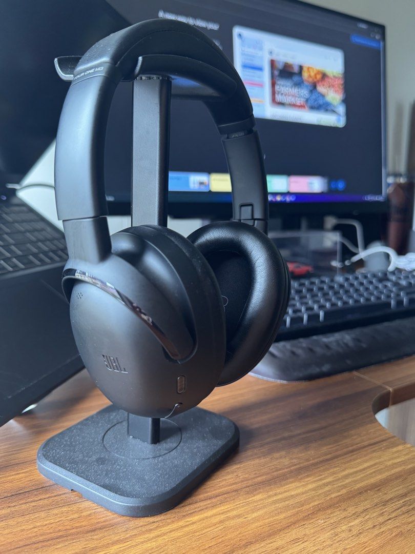 JBL Tour One M3 - Smart TX (Category: Headphones & Headsets) located in Marikina City. Submitted by vintageandthrift (Listing ID 1459735308, Image 3). Description: The JBL Tour One M3 Smart Tx is a premium over-ear wireless headphone designed for immersive, high-quality listening. It features True Adaptive Noise Cancelling 2.0, Hi-Res Audio, JBL Spatial 360 with head tracking, and up to 70 hours of battery life. Its standout feature is the includ