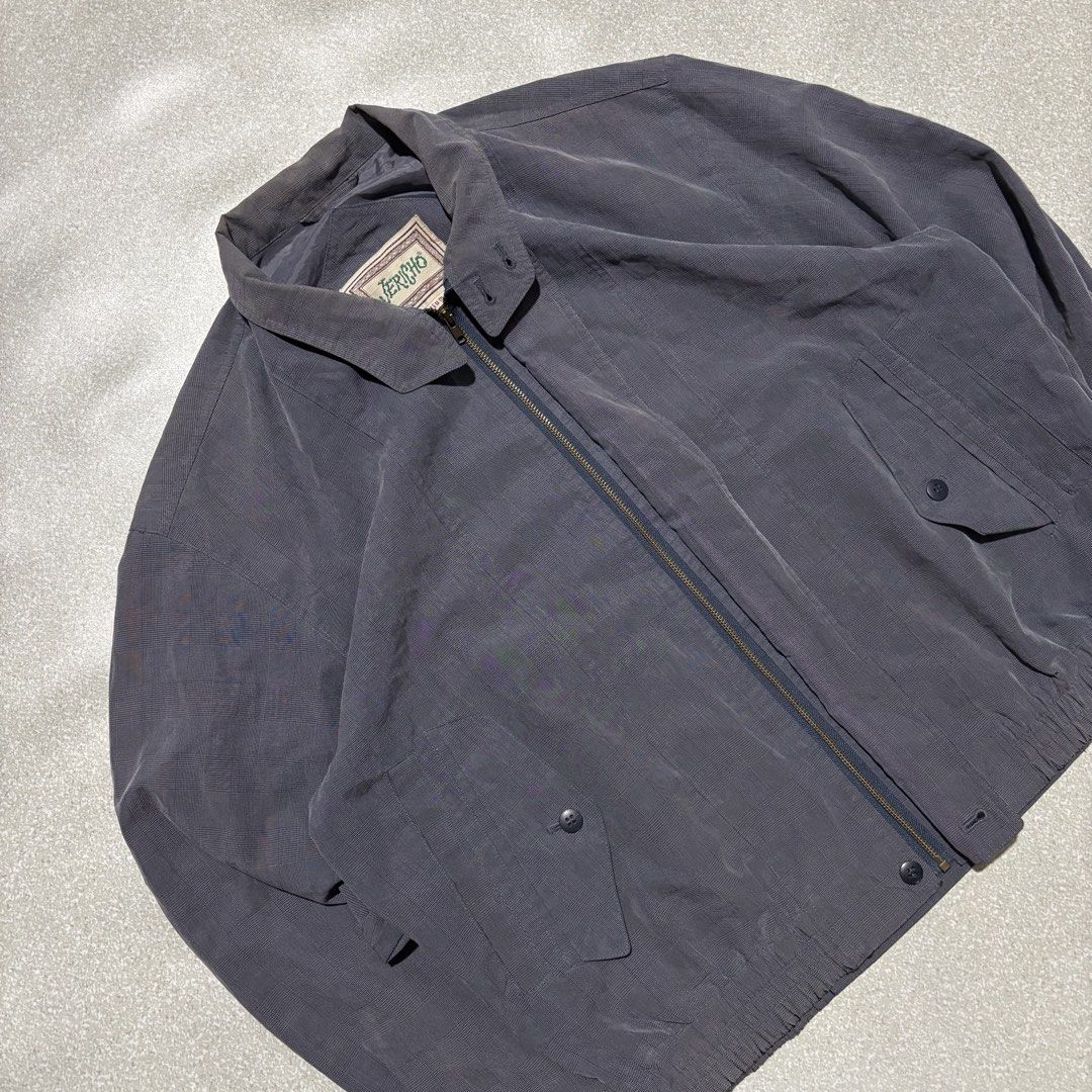 Jericho Work Jacket (Category: Coats, Jackets and Outerwear) located in Cavite. Submitted by thrift_yard_blvd (Listing ID 1459693574, Image 3). Description: Jericho Work Jacket Size: Medium on the tag. Width 23in Length 25in Condition: Well used. Issue: Stains and sign of usage. Mine: 250 pesos+sf.