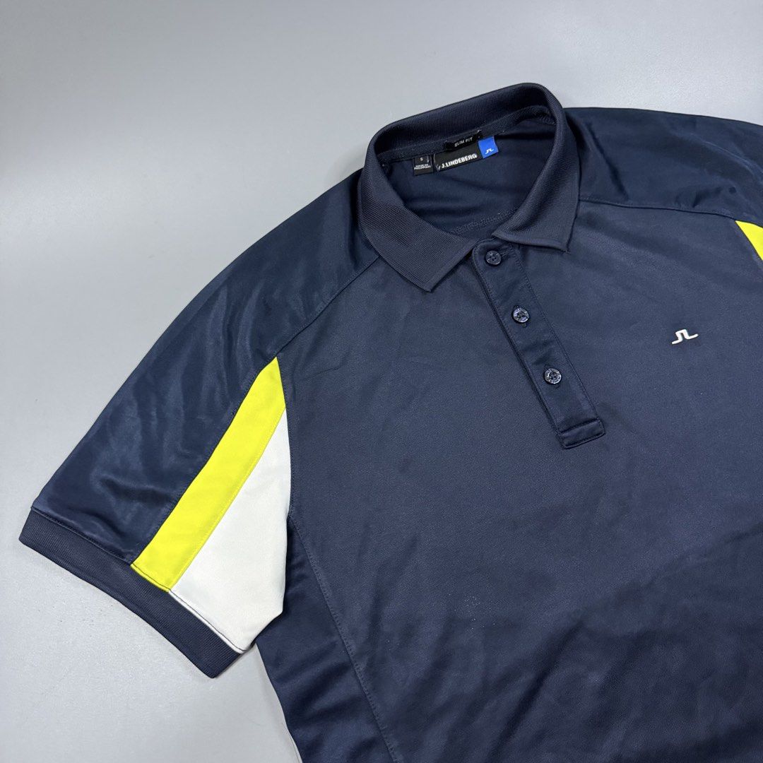 j.lindeberg - Golf Polo Fieldsensor Shirt (Category: Tshirts & Polo Shirts ) located in Paranaque City. Submitted by millennial_goodz (Listing ID 1459876793, Image 2). Description: WTS J.Lindeberg - Golf Polo Fieldsensor Shirt Size Small Dimensions: 19.5" / 27" Authentic Excellent condition Flaw: Cut washcare only P1,480 only DM.