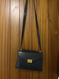 由 taev12 (刊登 ID 1459867558，圖片 1) 提交，位於 的 (類別：)，說明：。