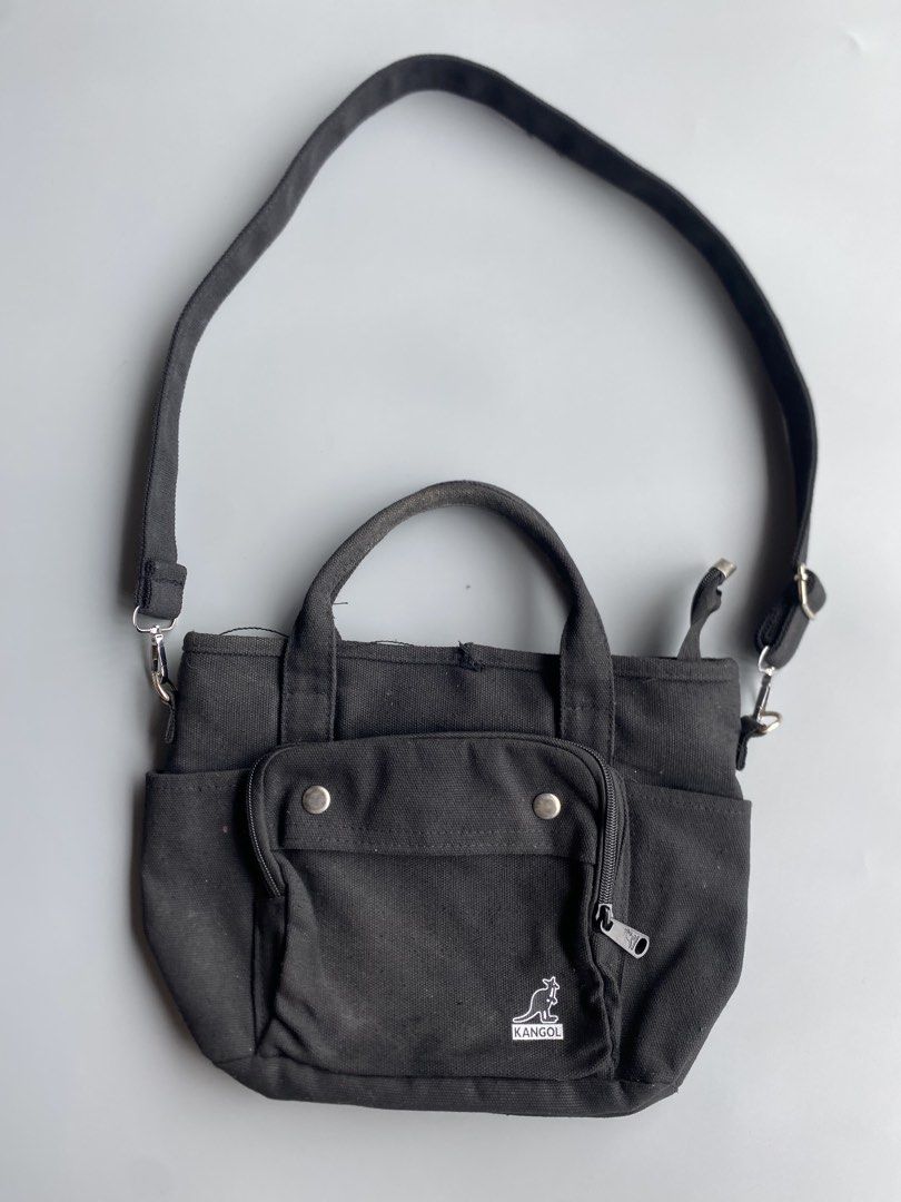 Kangol Multipocket Slingbag (Category: Sling Bags) located in San Jose del Monte. Submitted by edmarkvillanueva (Listing ID 1459742783, Image 1). Description: Good Condition Sign of usage Complete tags.