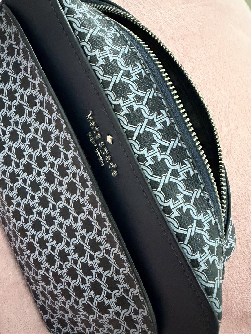 Kate Spade Bag (Category: Cross-body Bags) located in Quezon City. Submitted by somethingthing (Listing ID 1459738163, Image 3). Description: - Like New ; Good Condition - Original.
