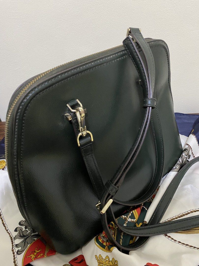 Kate Spade Patterson Drive Medium Dome Satchel (Category: Shoulder Bags) located in Paranaque City. Submitted by lilliputscornerstore (Listing ID 1459739835, Image 3). Description: A classic, structured handbag made from pressed caviar pebbled leather. Color: Dark Green.