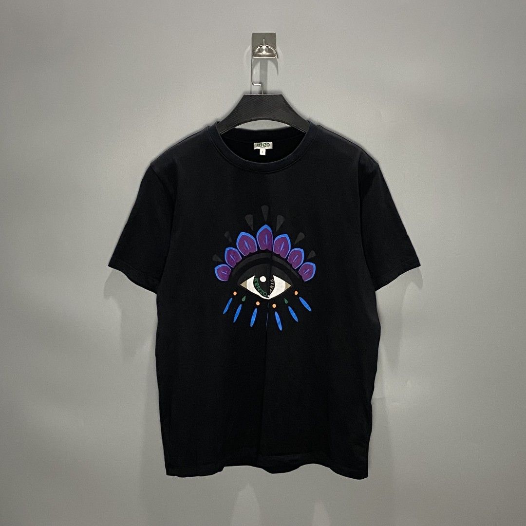 Kenzo One Eye (Category: Luxury Apparel) located in Mangaldan. Submitted by kendrops (Listing ID 1459726504, Image 1). Description: Made in Italy Complete tags Width 20.5 Length 26 Medium size Excellent condition: 10/10 Color rate: 10/10 issue:(none).