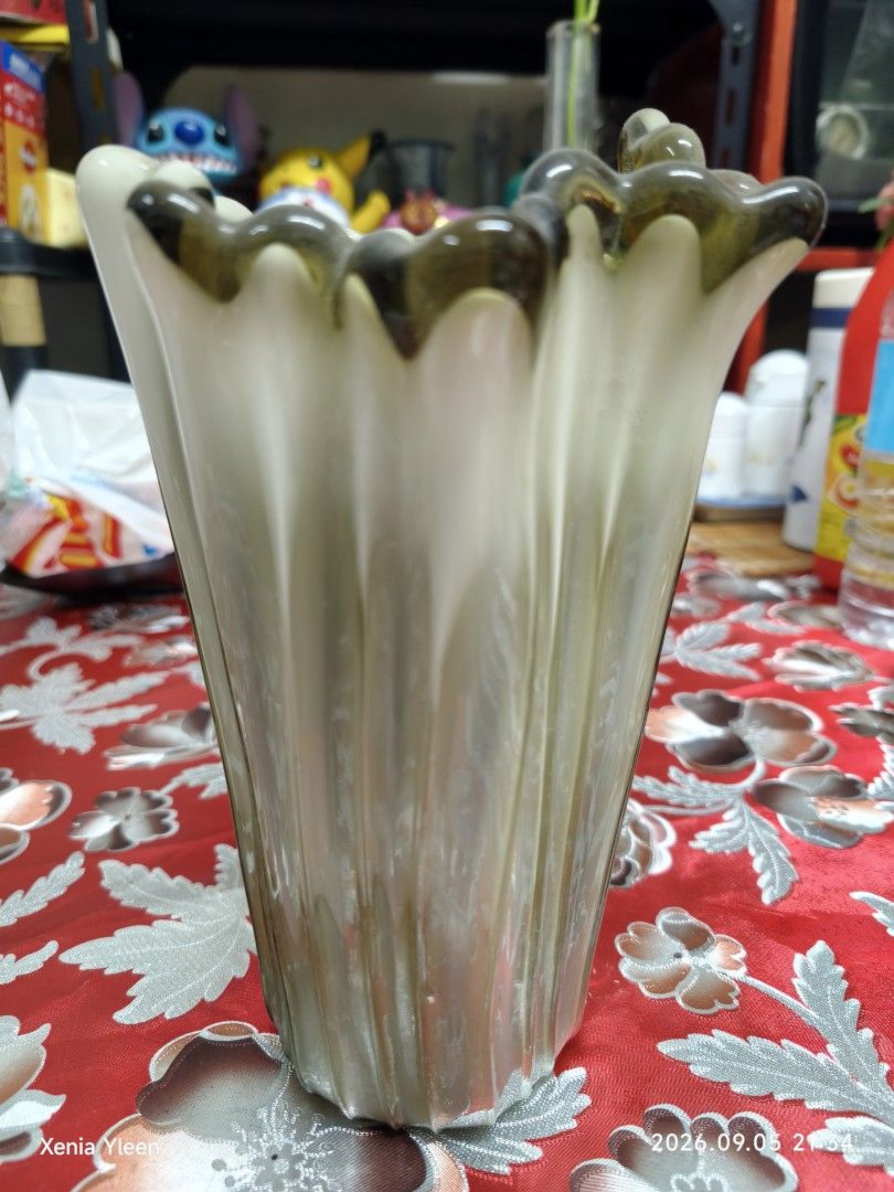 Kurata Glass Vase (Category: Vases & Decorative Bowls) located in Cebu City. Submitted by aileen1013 (Listing ID 1459834313, Image 1). Description: vintage hand-blown art glass vase with a flared, ruffled rim and vertical ribbed or stretched petal patterns in smoky green, cream, and white tones..