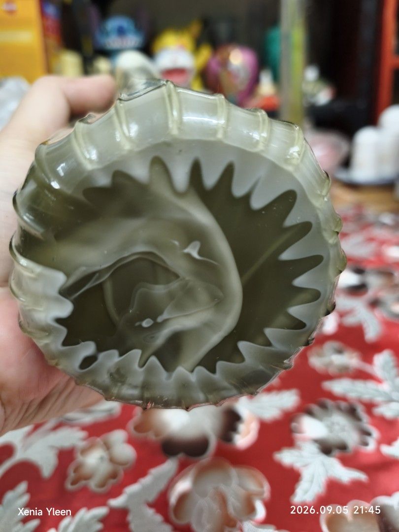 Kurata Glass Vase (Category: Vases & Decorative Bowls) located in Cebu City. Submitted by aileen1013 (Listing ID 1459834313, Image 3). Description: vintage hand-blown art glass vase with a flared, ruffled rim and vertical ribbed or stretched petal patterns in smoky green, cream, and white tones..