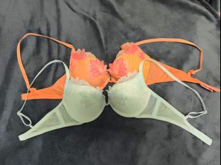 (Category: ) located in . Submitted by sunshine8283 (Listing ID 1459684791, Image 1). Description: .