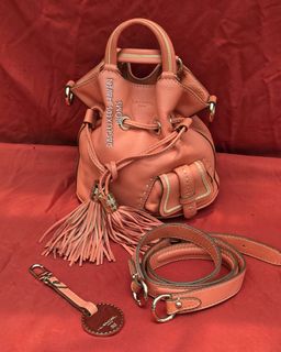 (Category: ) located in . Submitted by bagluxers_haven (Listing ID 1459805050, Image 1). Description: .