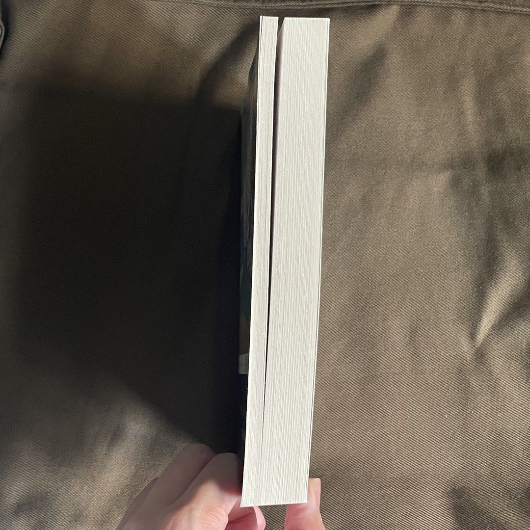 [LAST COPY] The Pillow Book - Sei Shonagon (Category: Storybooks) located in Caloocan City. Submitted by dojaejungzen (Listing ID 1459739378, Image 3). Description: - 100% authentic - Detailed photos already provided in the post - MOP: BDO/GCash/Maya; MOD: J&T or SDD via Lalamove - Only read this halfway; still like new. .