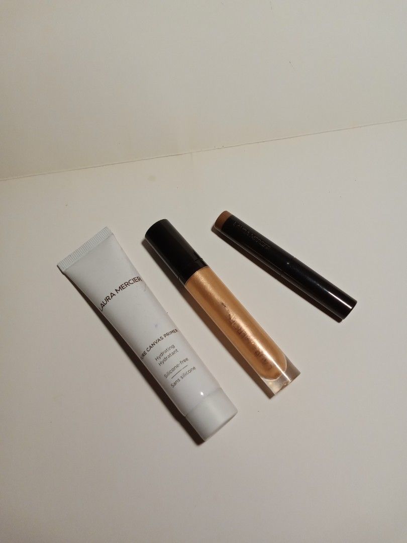 Laura Mercier Bundle (Category: Makeup) located in Silang. Submitted by clementinelovestodeclutter (Listing ID 1459849377, Image 1). Description: Auth Laura Mercier's Caviar Stick Eyeshadow Used few times. Caviar Chrome Eyeshadow Used few times, 90% products left Issue: Naputol na yung tip sa loob. Pure canvass primer 70% products left inside. 500 for all items.