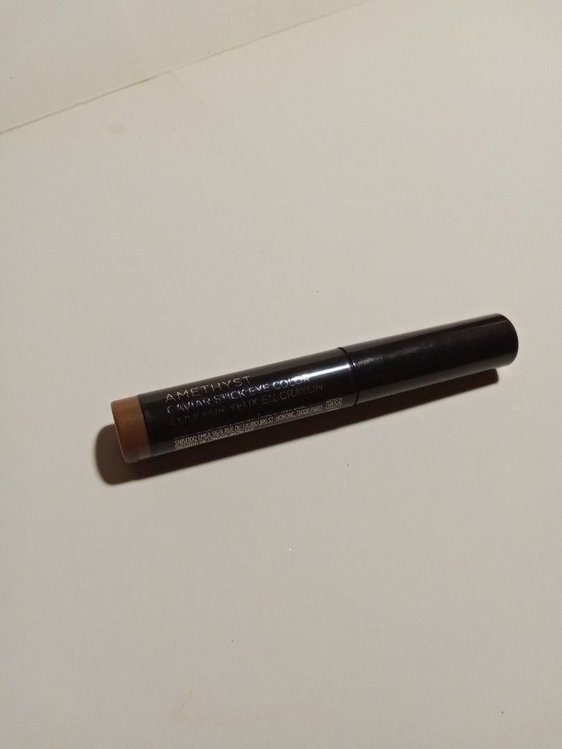 Laura Mercier Bundle (Category: Makeup) located in Silang. Submitted by clementinelovestodeclutter (Listing ID 1459849377, Image 2). Description: Auth Laura Mercier's Caviar Stick Eyeshadow Used few times. Caviar Chrome Eyeshadow Used few times, 90% products left Issue: Naputol na yung tip sa loob. Pure canvass primer 70% products left inside. 500 for all items.