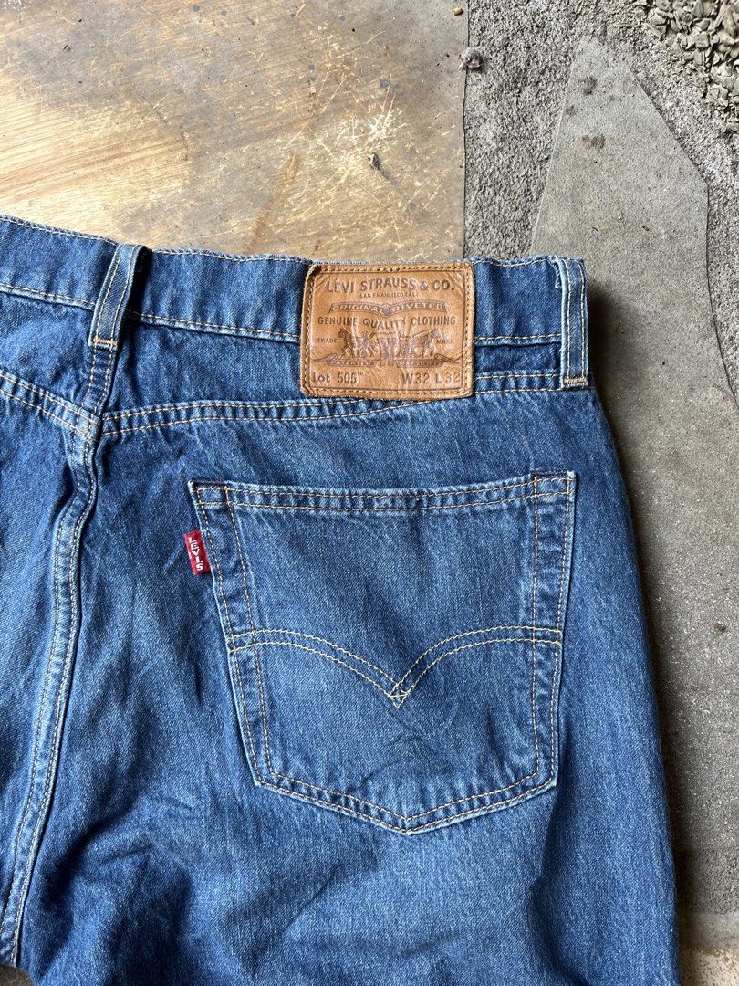 levis 505 Big E premium (Category: Coats, Jackets and Outerwear) located in Binalbagan. Submitted by styxsfaren43098 (Listing ID 1459817085, Image 3). Description: levis 505 Big E premium size:32 good as new no issue price:1500 pm....